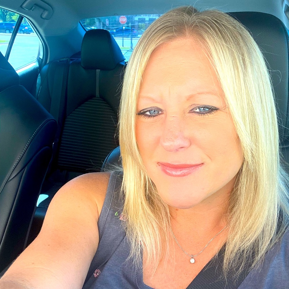 Meet your Posher, Wendy